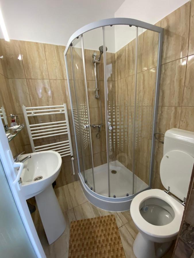 Casa Sonya Apartment Aninoasa ภายนอก รูปภาพ